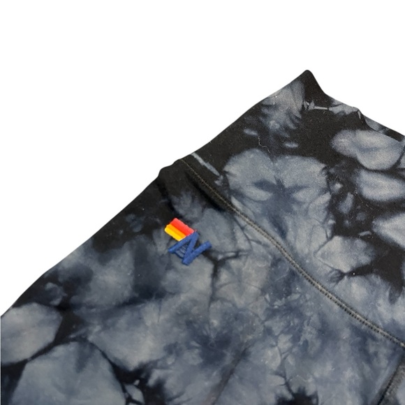 Aviator Nation Hand Tidied Hi-Rise Biker Shorts Leggings Activewear Logo XS EUC - Picture 5 of 8